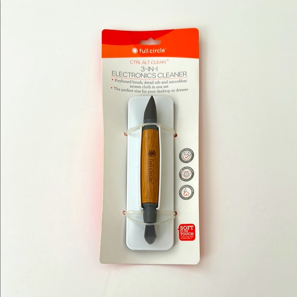 Full Circle CTRL ALT CLEAN 3-1 Electronics Cleaner